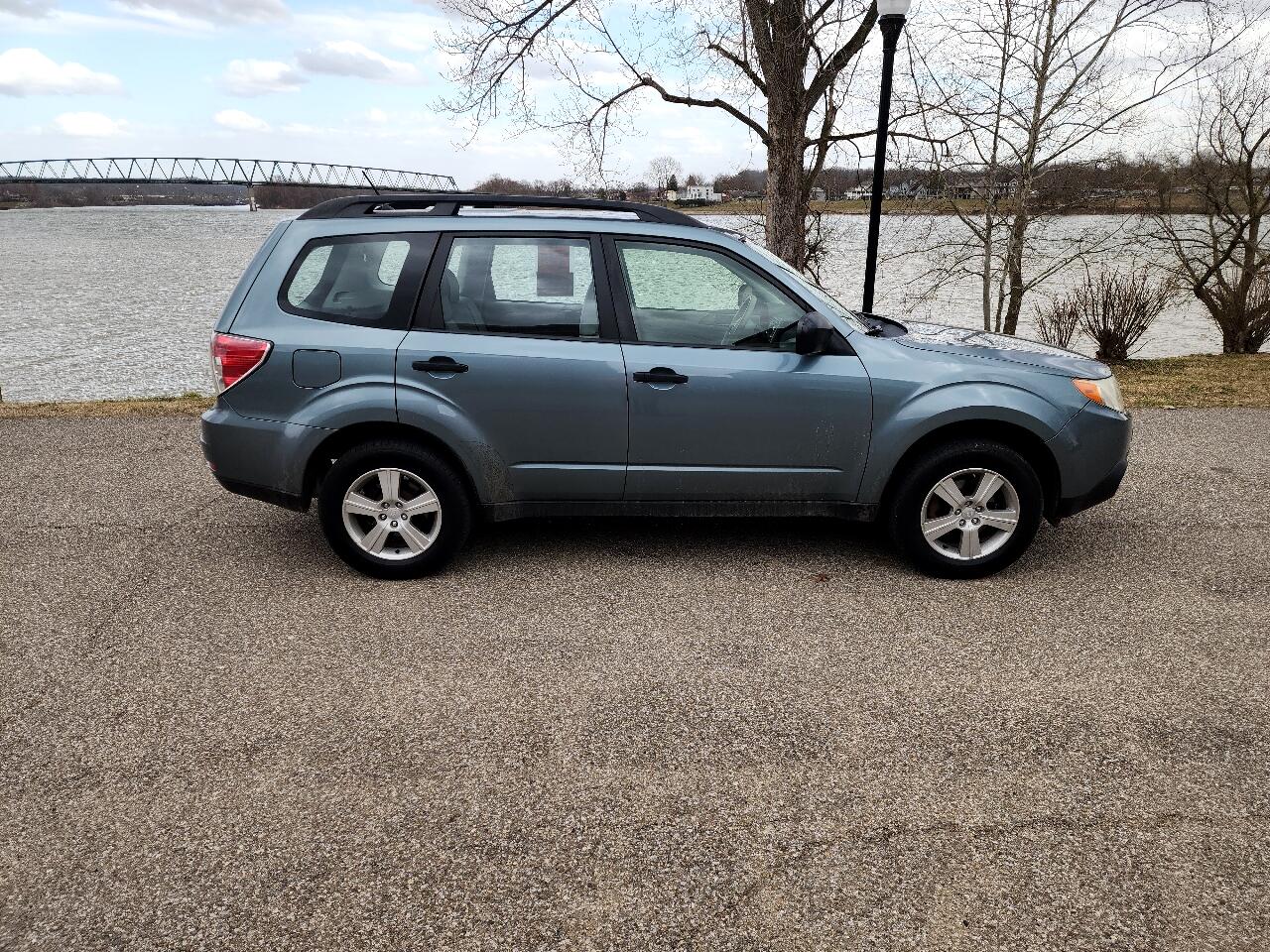 Subaru Forester 2.5X 2012