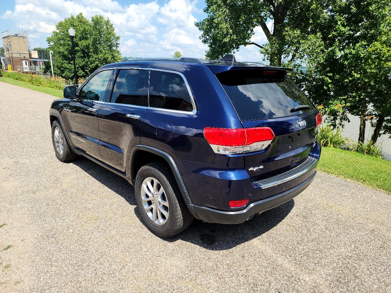 2014 Jeep Grand Cherokee Limited photo 3
