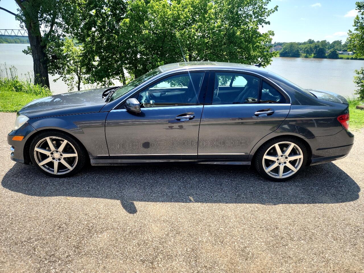 2014 Mercedes Benz C 300 4MATIC Sport Sedan photo 2