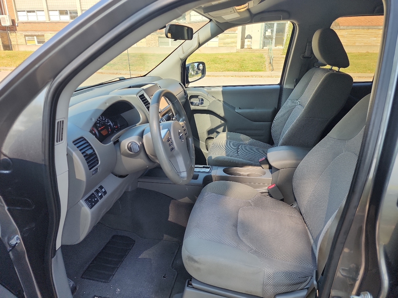 Nissan Frontier SL Crew Cab 5AT 4WD 2019