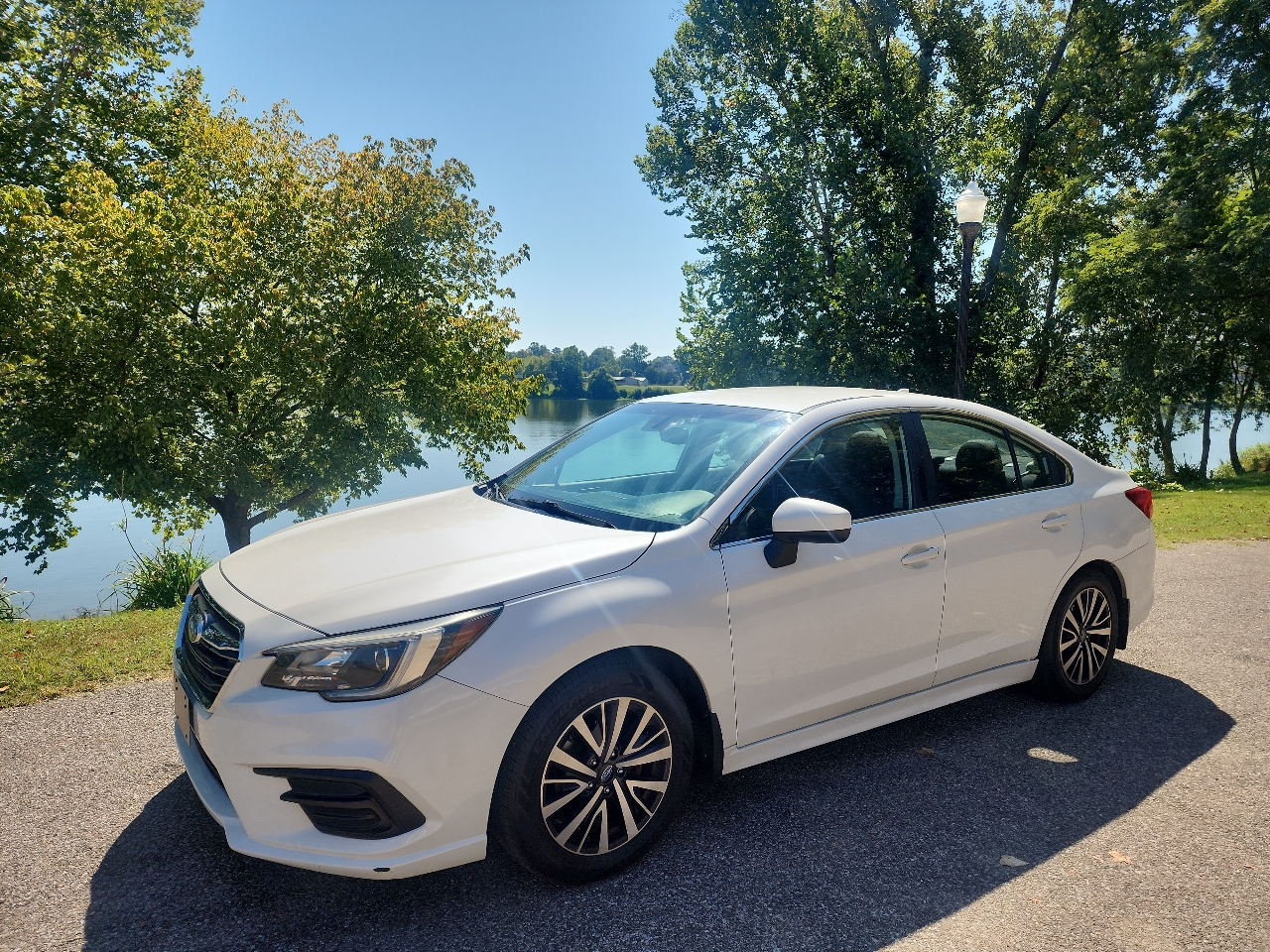 Subaru Legacy 2.5i Premium 2019