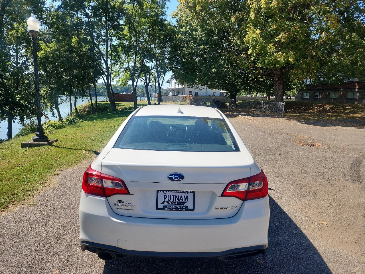 Subaru Legacy 2.5i Premium 2019