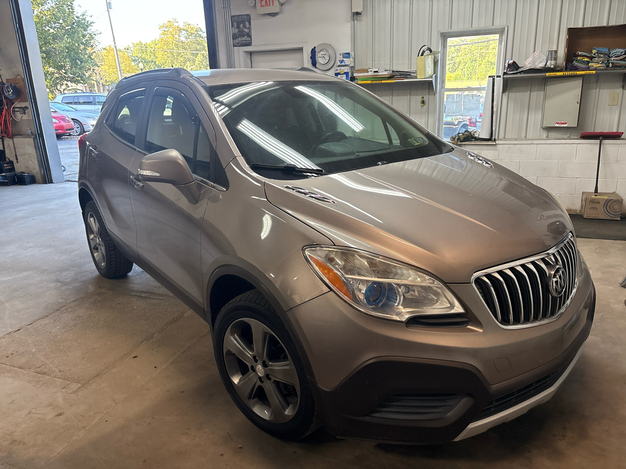 2014 Buick Encore Base photo 2