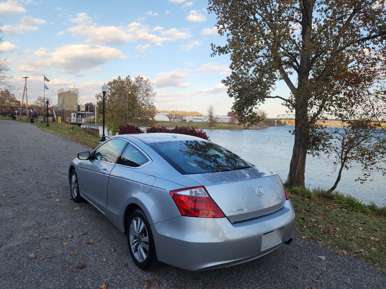 2009 Honda Accord EX-L photo 3
