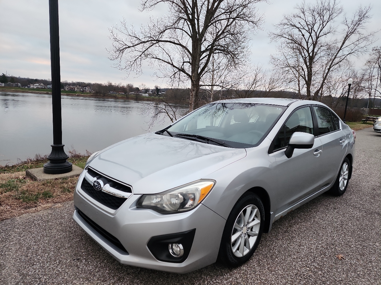 2012 Subaru Impreza 2.0I Premium's photo