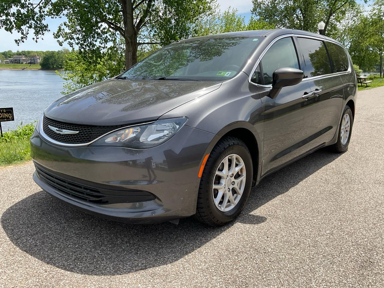 2018 Chrysler Pacifica LX