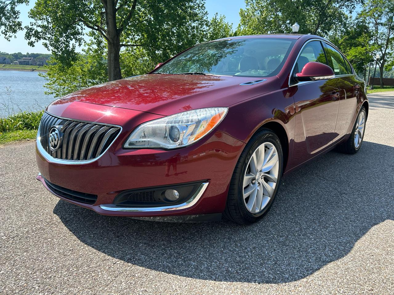 2017 Buick Regal Premium 2's photo