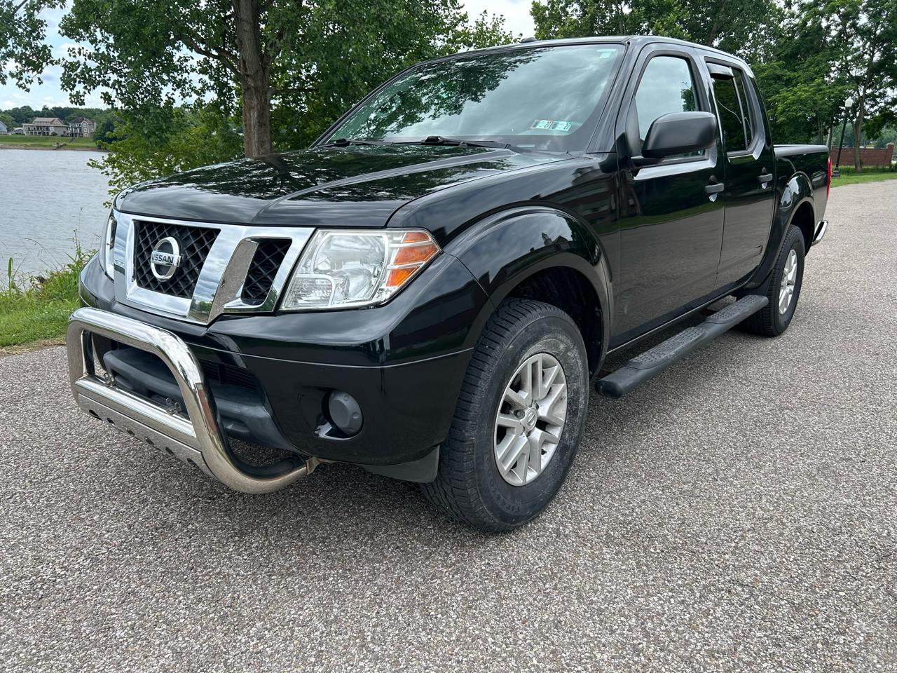 2016 Nissan Frontier PRO-4X Crew Cab 5AT 4WD