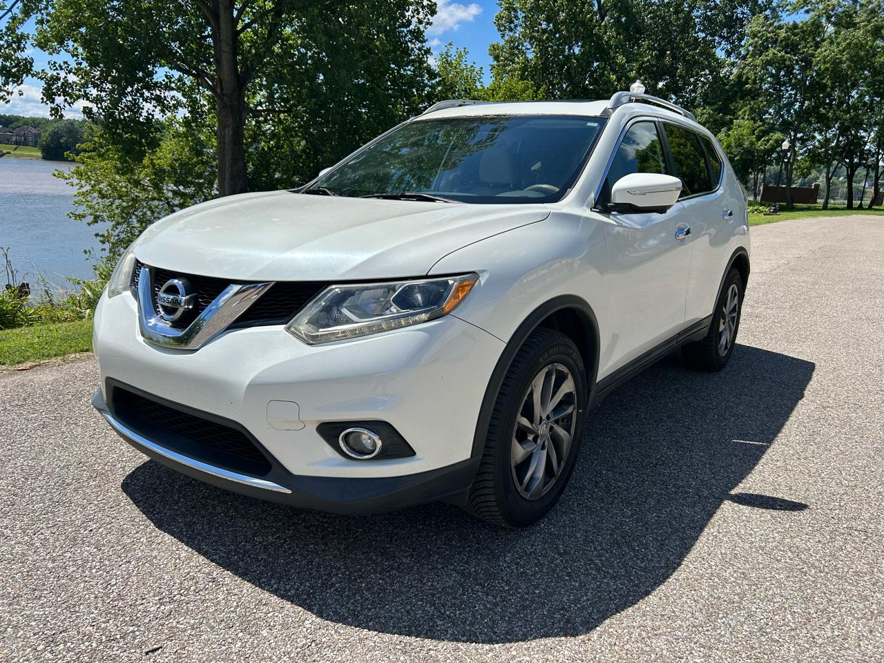 2015 Nissan Rogue SV AWD