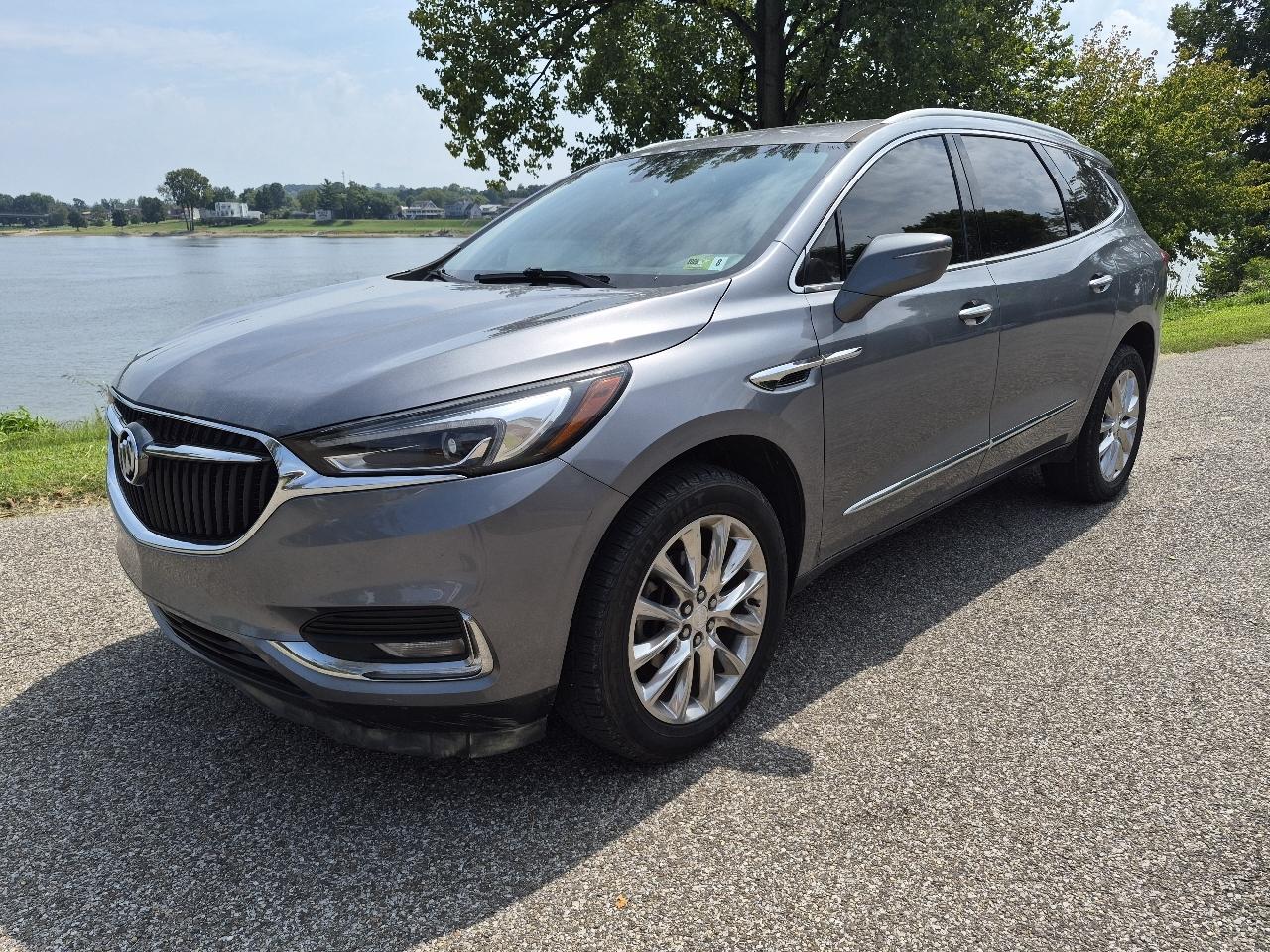 2019 Buick Enclave Essence AWD