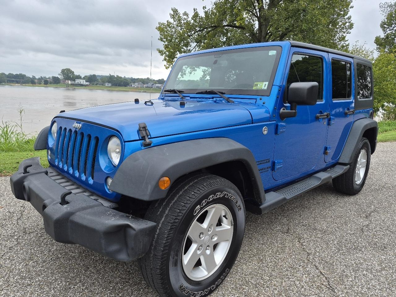 2015 Jeep Wrangler Unlimited Sport 4WD