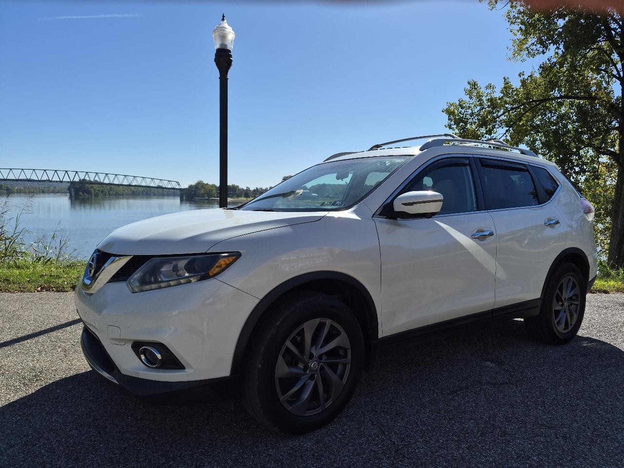 2016 Nissan Rogue SL