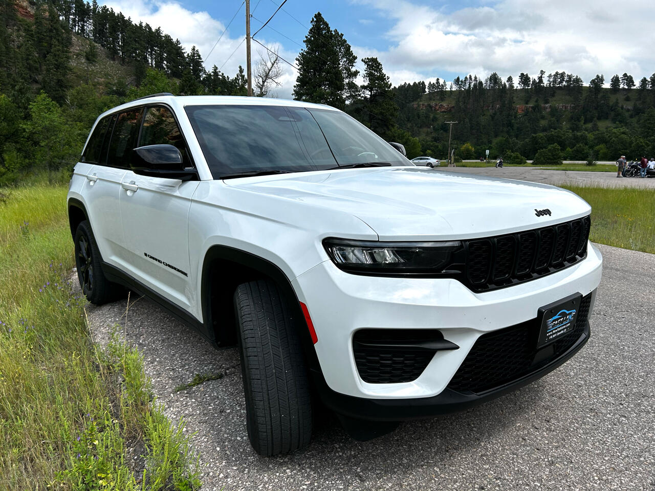 Jeep Grand Cherokee 4WD 4dr Altitude 2024 Jeep Grand Cherokee 4WD 4dr Altitude 2024