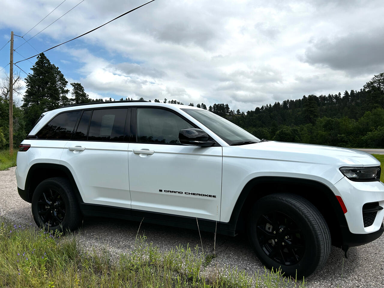 Jeep Grand Cherokee 4WD 4dr Altitude 2024 Jeep Grand Cherokee 4WD 4dr Altitude 2024