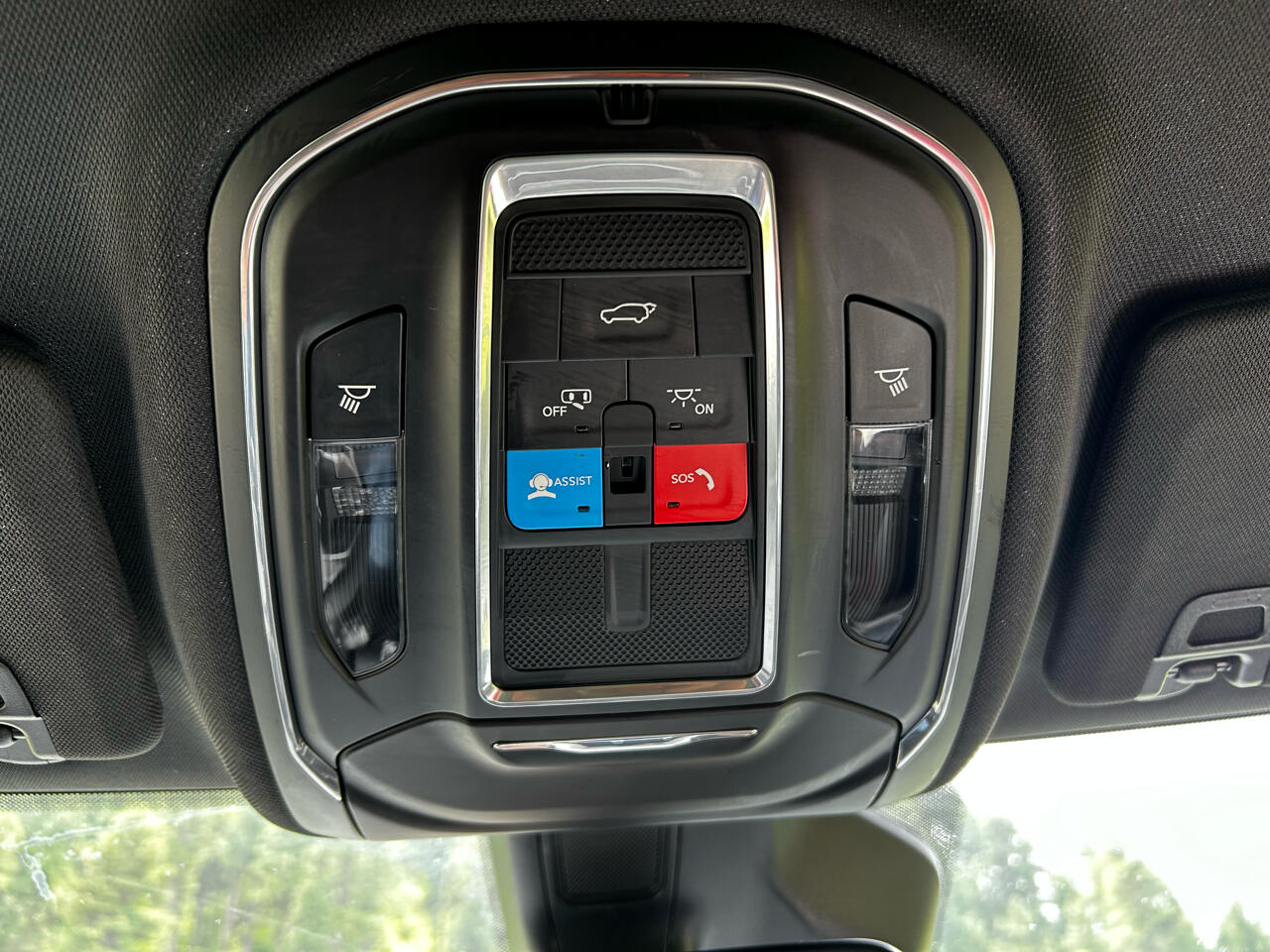 Jeep Grand Cherokee 4WD 4dr Altitude 2024 Jeep Grand Cherokee 4WD 4dr Altitude 2024