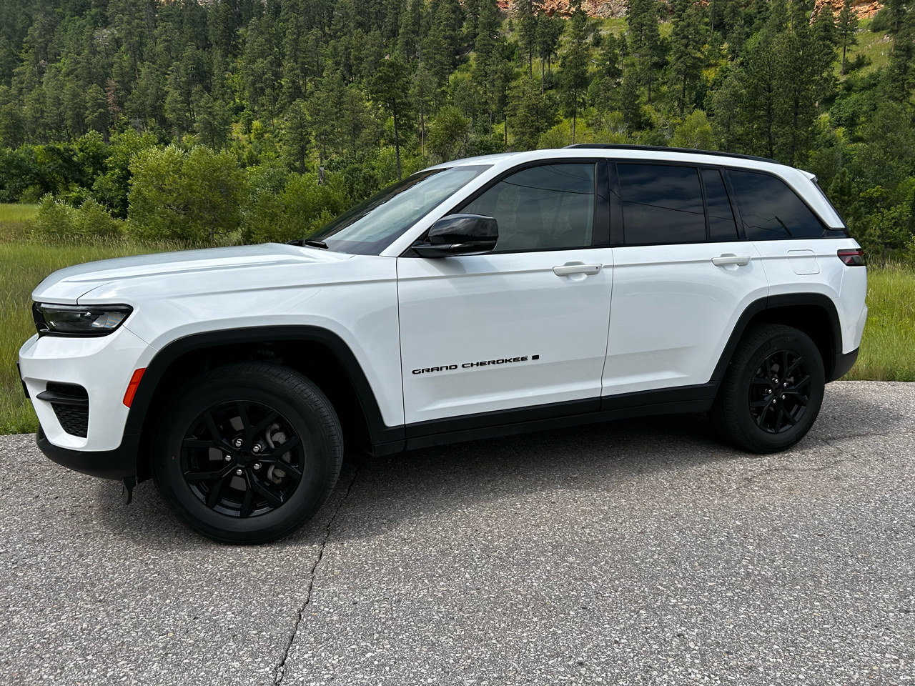 Jeep Grand Cherokee 4WD 4dr Altitude 2024