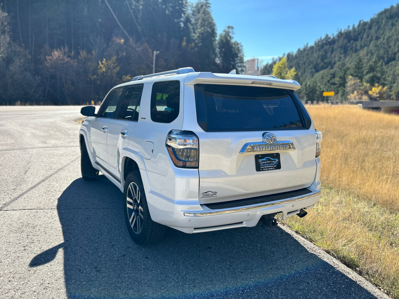 Toyota 4Runner Limited 4WD V6 2016 Toyota 4Runner Limited 4WD V6 2016