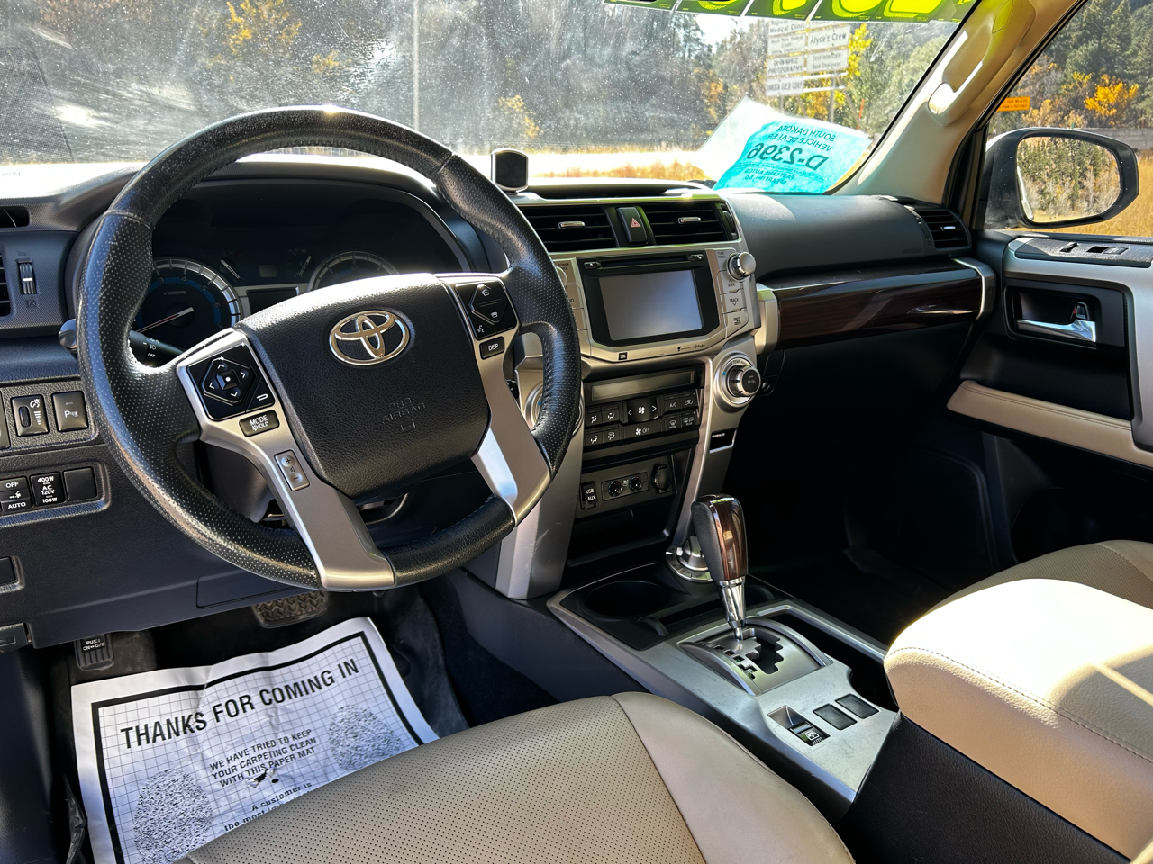 Toyota 4Runner Limited 4WD V6 2016 Toyota 4Runner Limited 4WD V6 2016