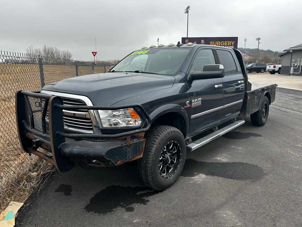 RAM 2500 Big Horn 4x4 Crew Cab 8' Box 2016