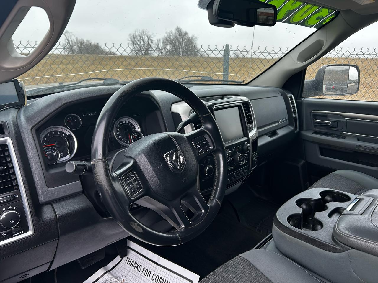 RAM 2500 Big Horn 4x4 Crew Cab 8' Box 2016