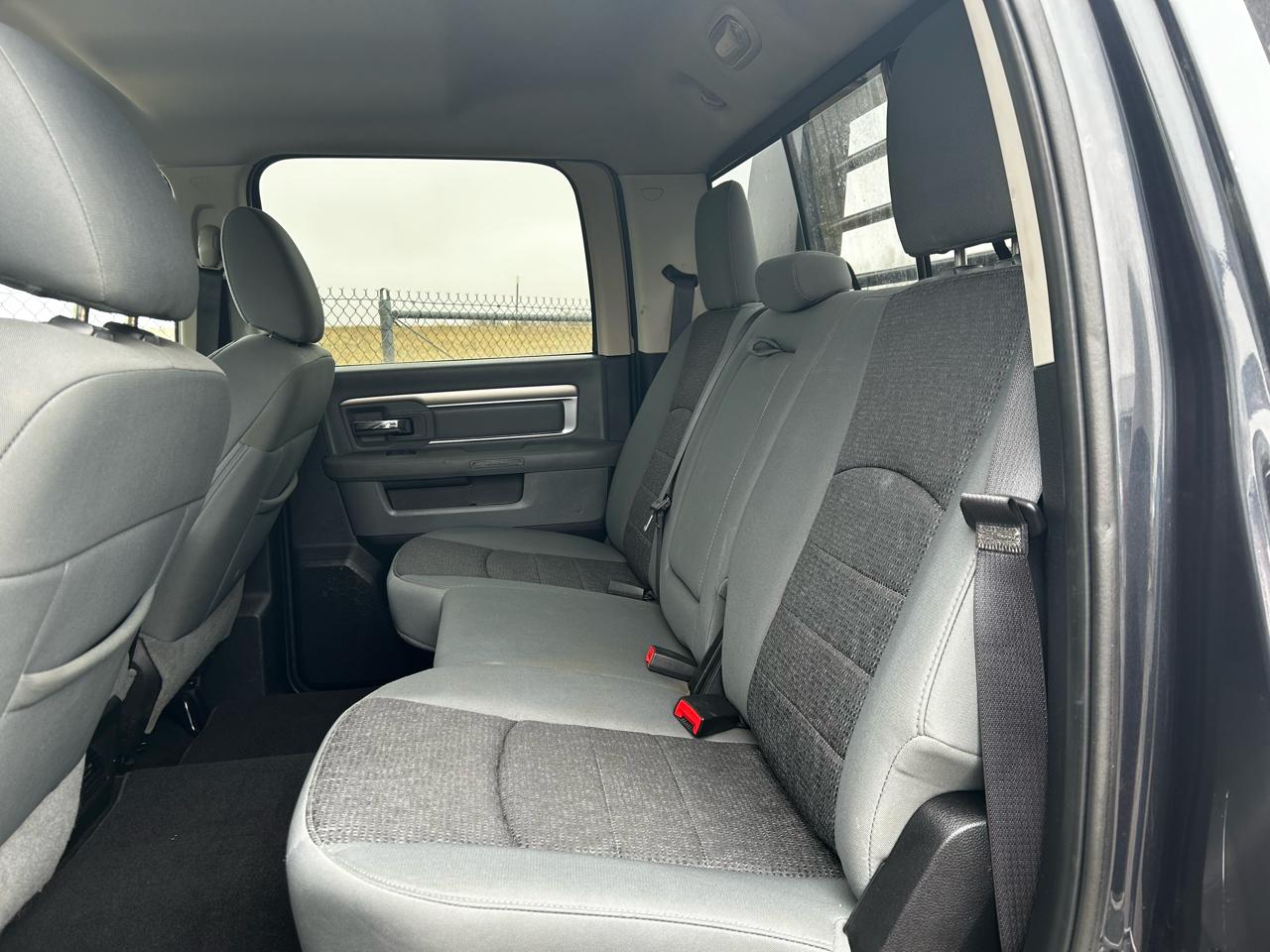 RAM 2500 Big Horn 4x4 Crew Cab 8' Box 2016