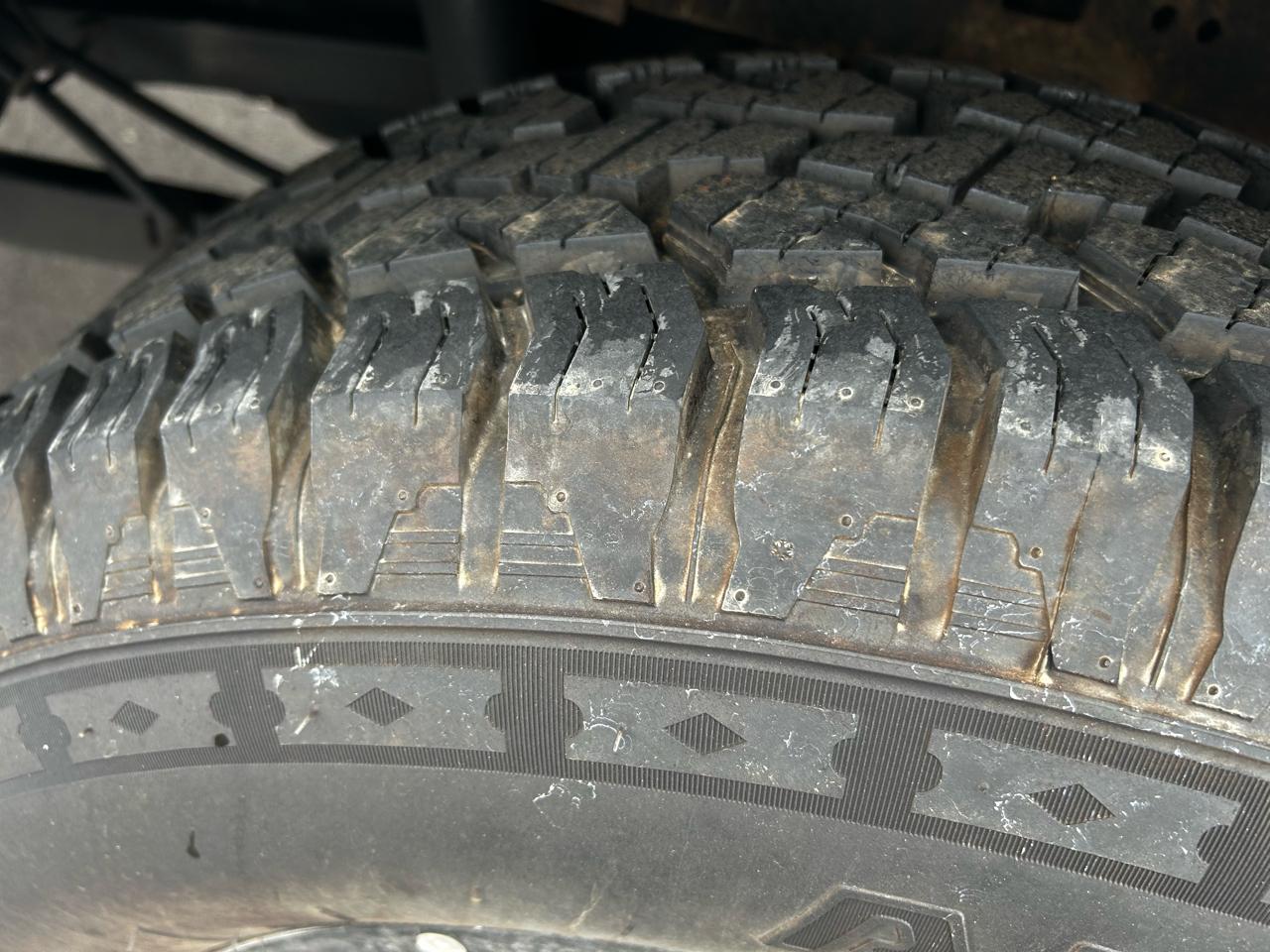 RAM 2500 Big Horn 4x4 Crew Cab 8' Box 2016