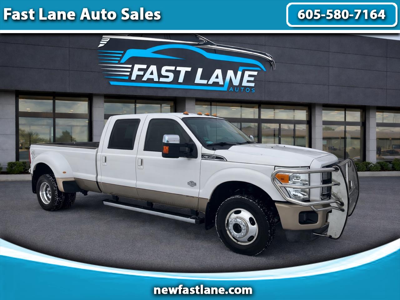 2014 Ford F-350 Super Duty King Ranch Crew Cab LB DRW 4WD