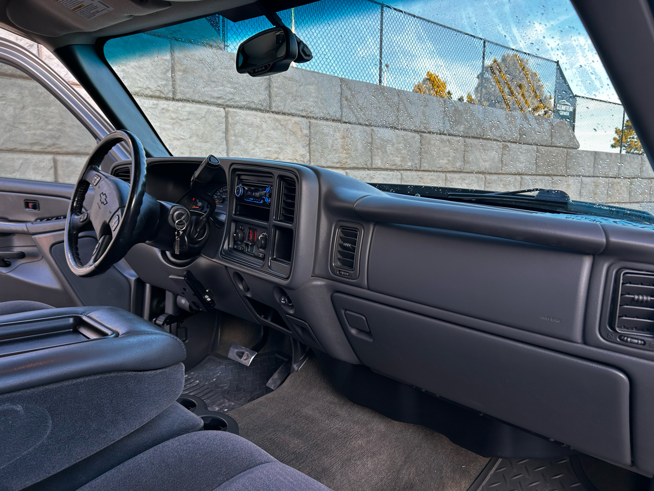 Chevrolet Silverado 3500 LT1 Crew Cab 4WD DRW 2006