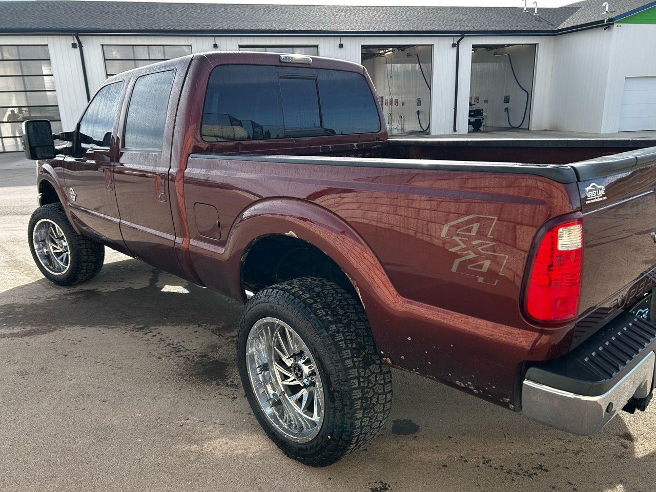 Ford F-350 SD Lariat Crew Cab 4WD 2016