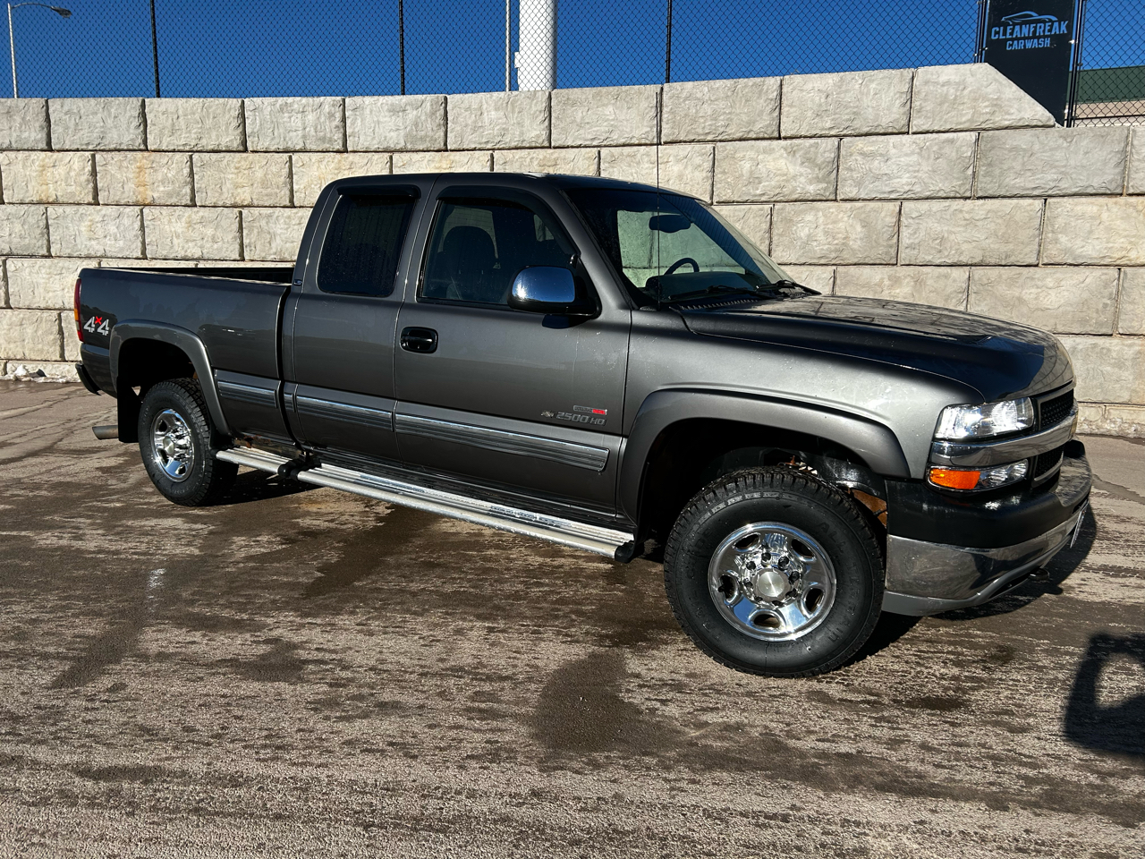 Chevrolet Silverado 2500HD LS Ext. Cab 4WD 2001