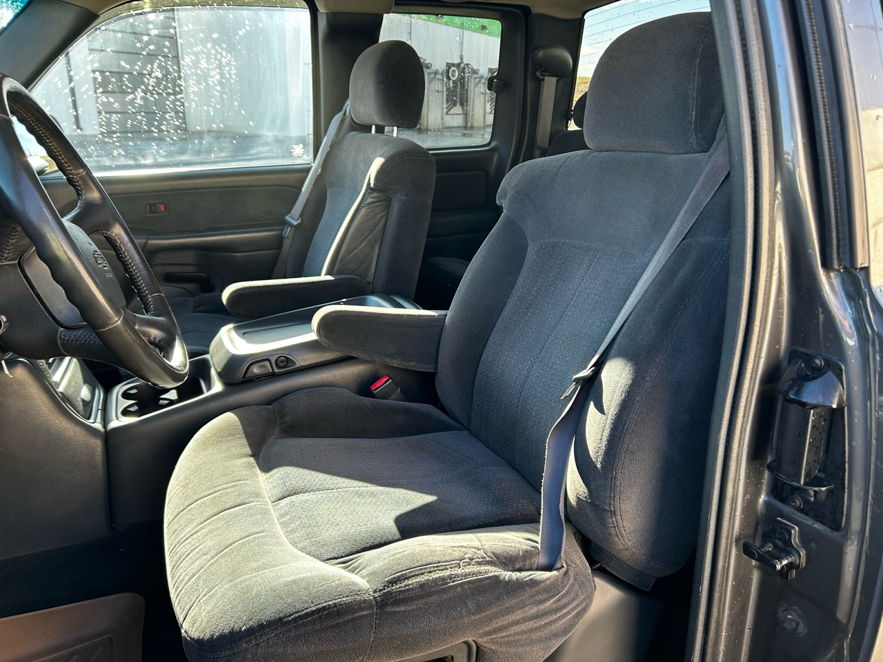 Chevrolet Silverado 2500HD LS Ext. Cab 4WD 2001