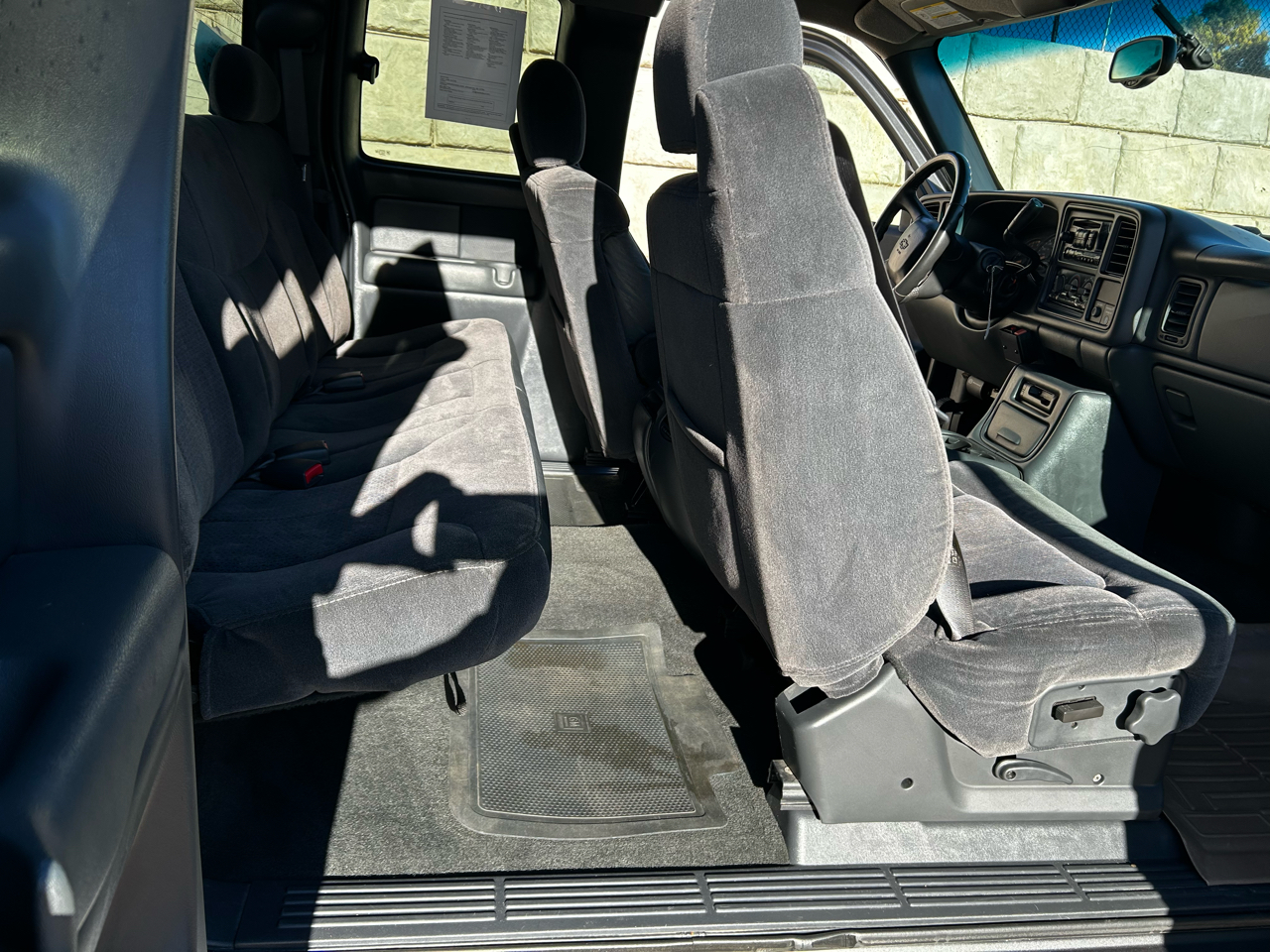 Chevrolet Silverado 2500HD LS Ext. Cab 4WD 2001