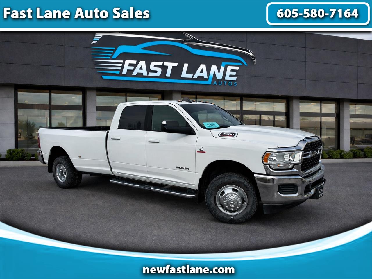 2022 RAM 3500 Big Horn Crew Cab LWB 4WD DRW