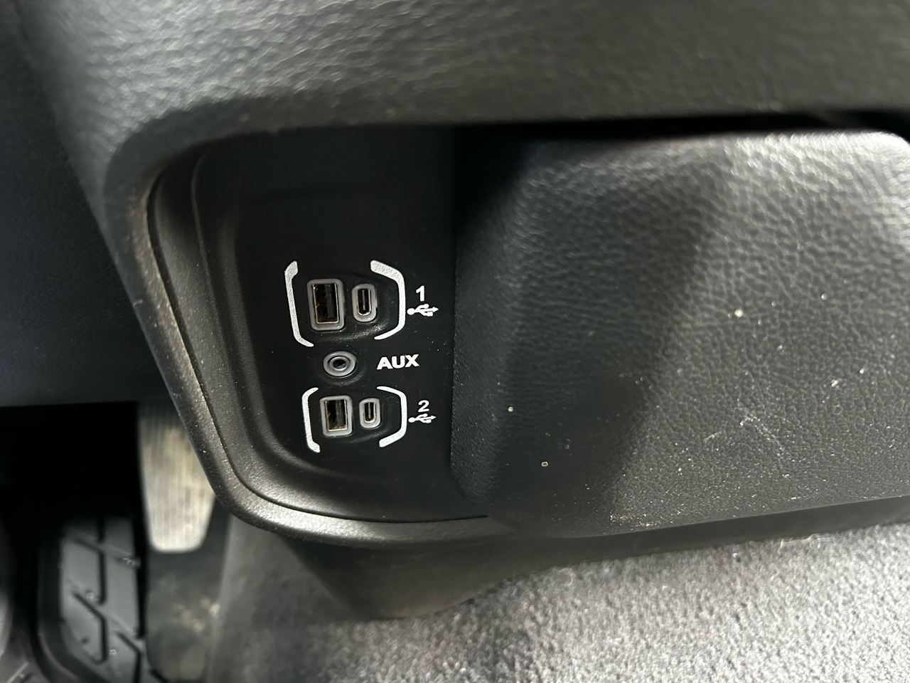 RAM 3500 Big Horn Crew Cab LWB 4WD DRW 2022