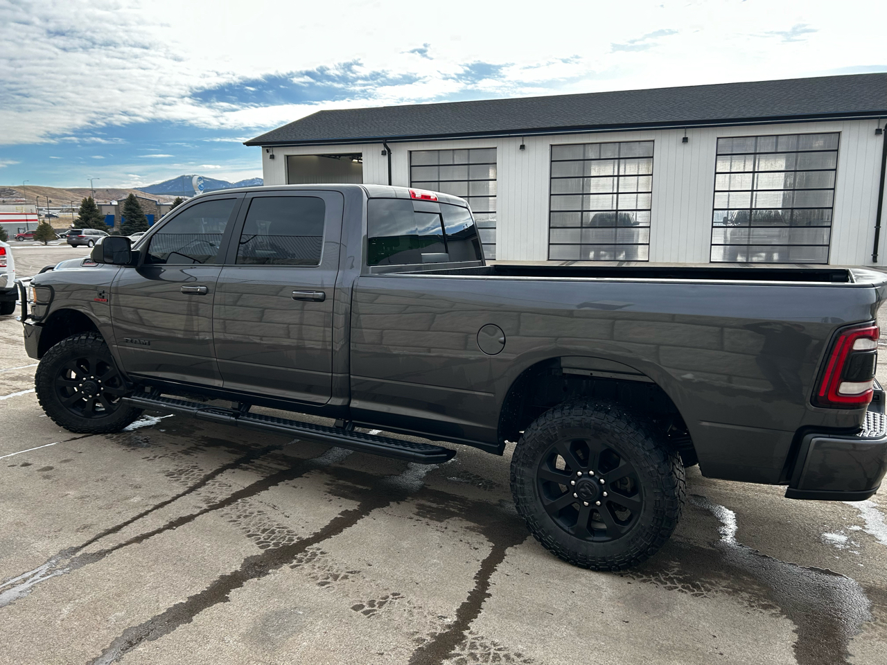 RAM 3500 Big Horn Crew Cab LWB 4WD 2022