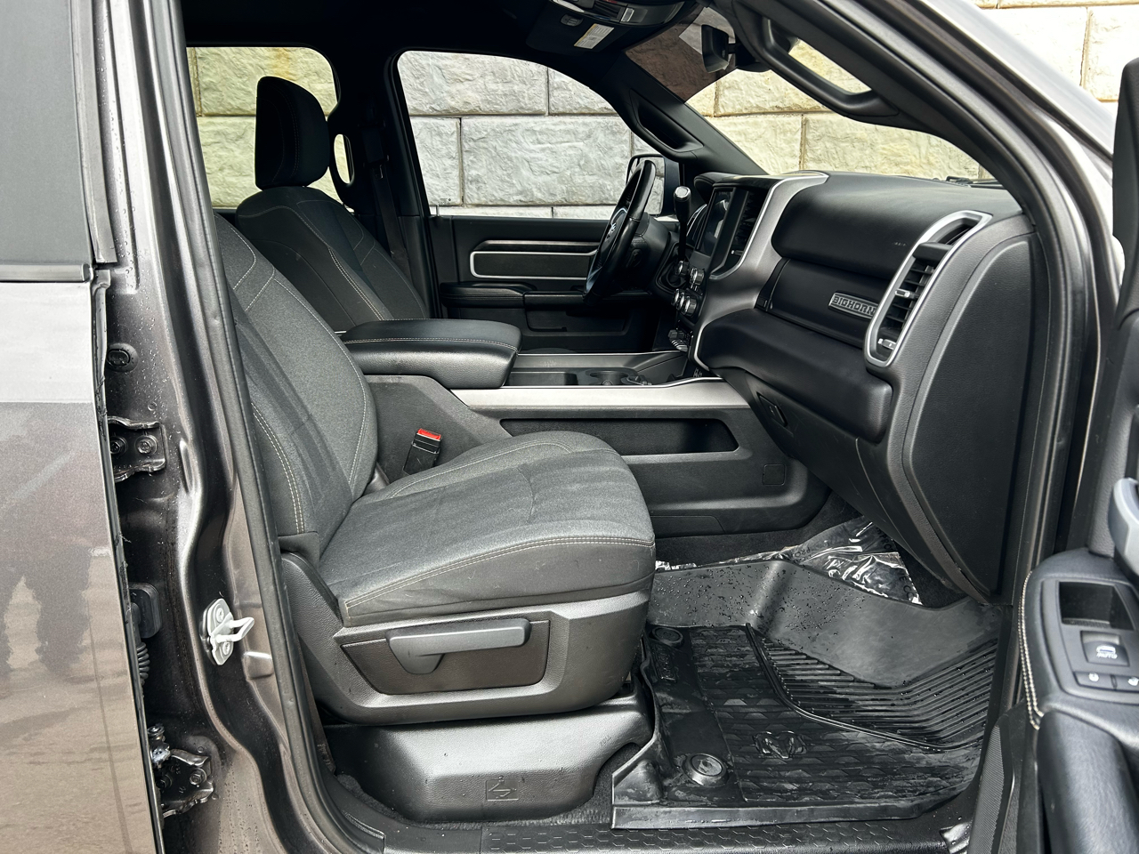 RAM 3500 Big Horn Crew Cab LWB 4WD 2022