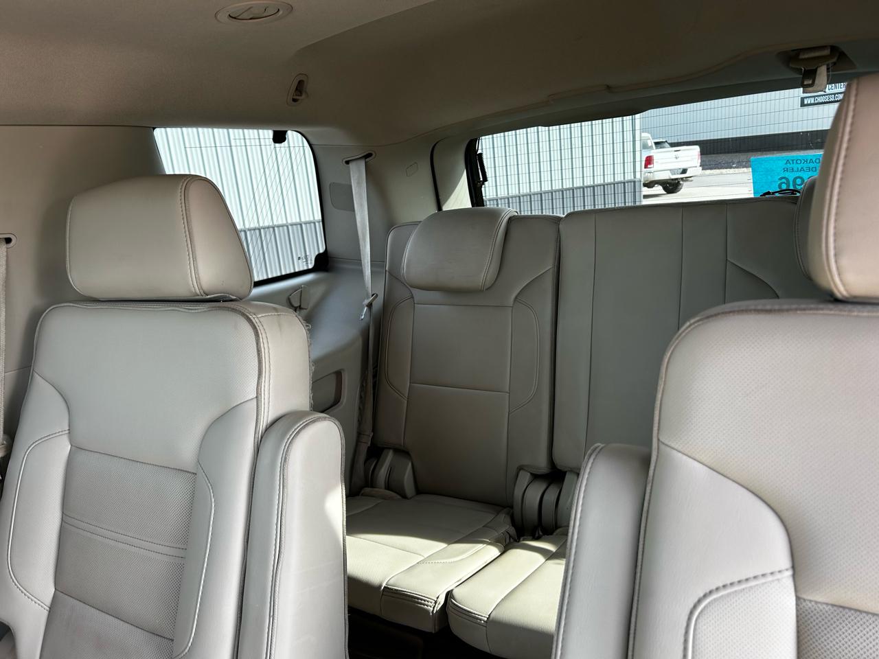 GMC Yukon Denali 4WD 2015