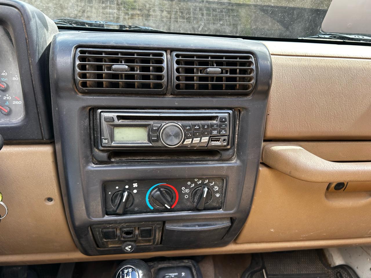 Jeep Wrangler SE 2001