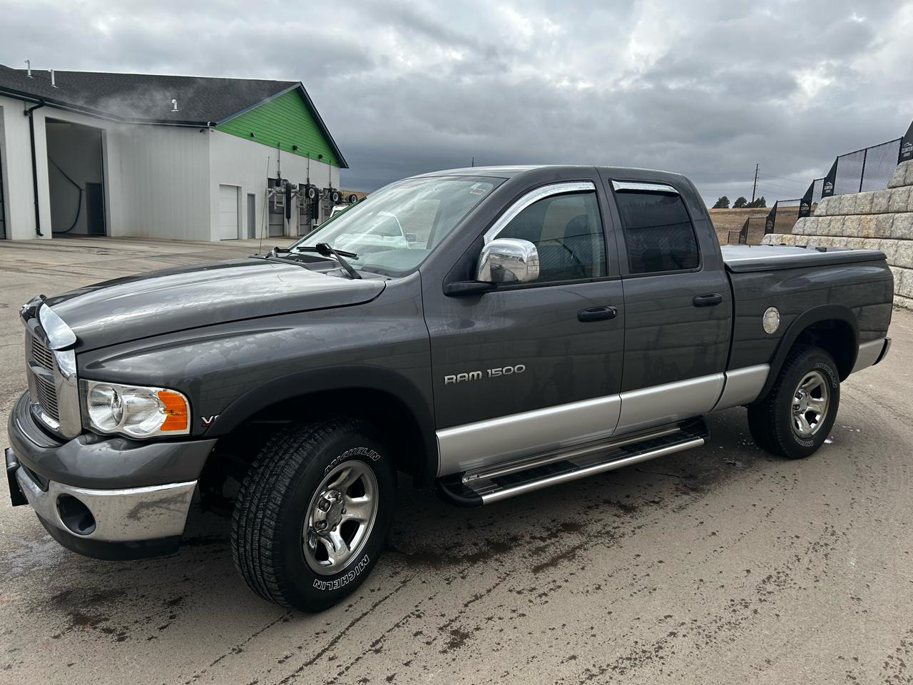 Dodge Ram 1500 SLT Quad Cab Short Bed 4WD 2003