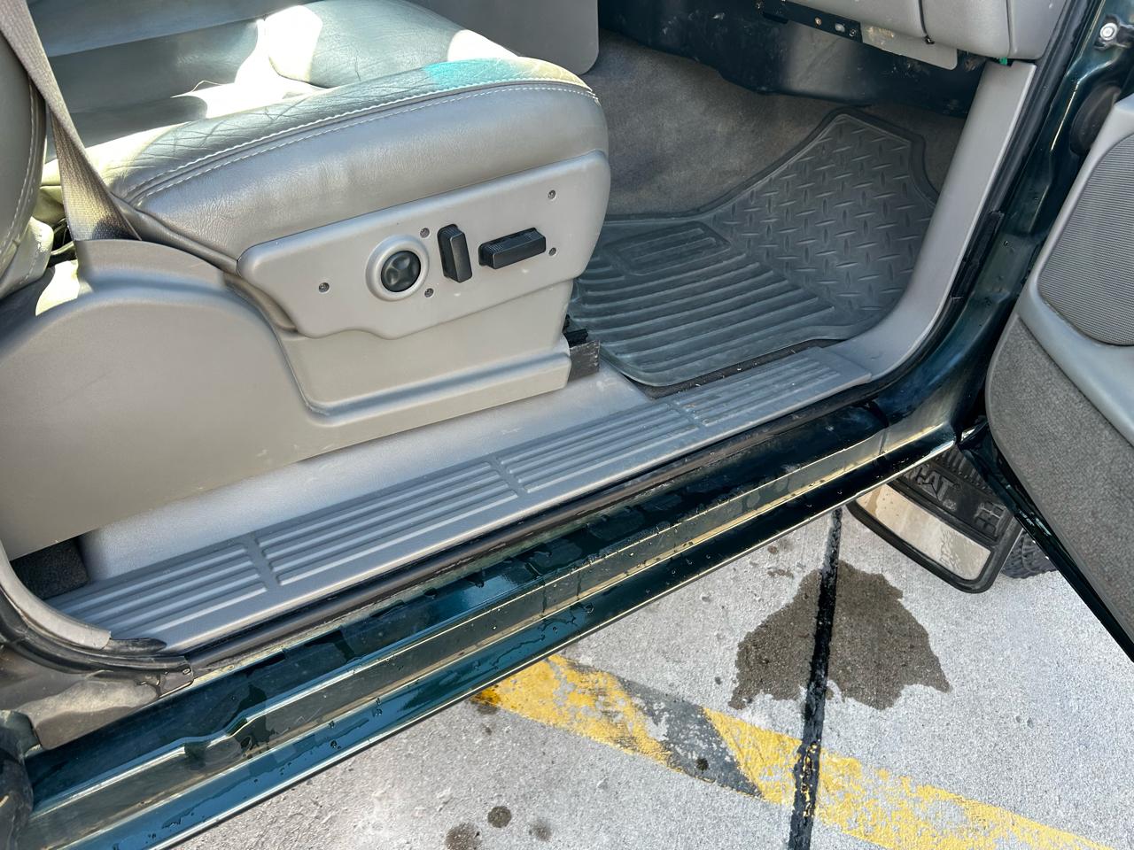 Chevrolet Silverado 2500HD LT Ext. Cab Short Bed 4WD 2004