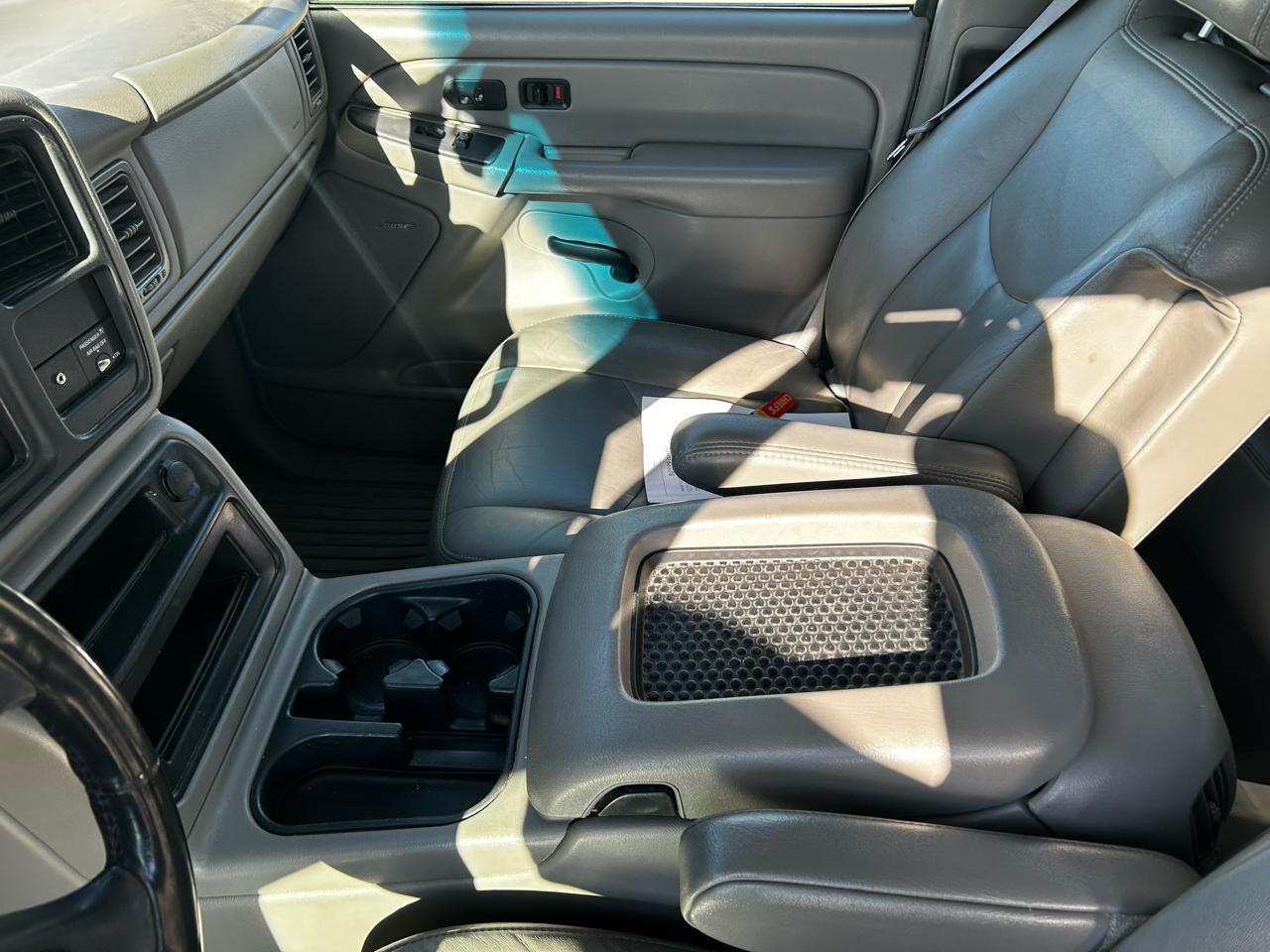 Chevrolet Silverado 2500HD LT Ext. Cab Short Bed 4WD 2004