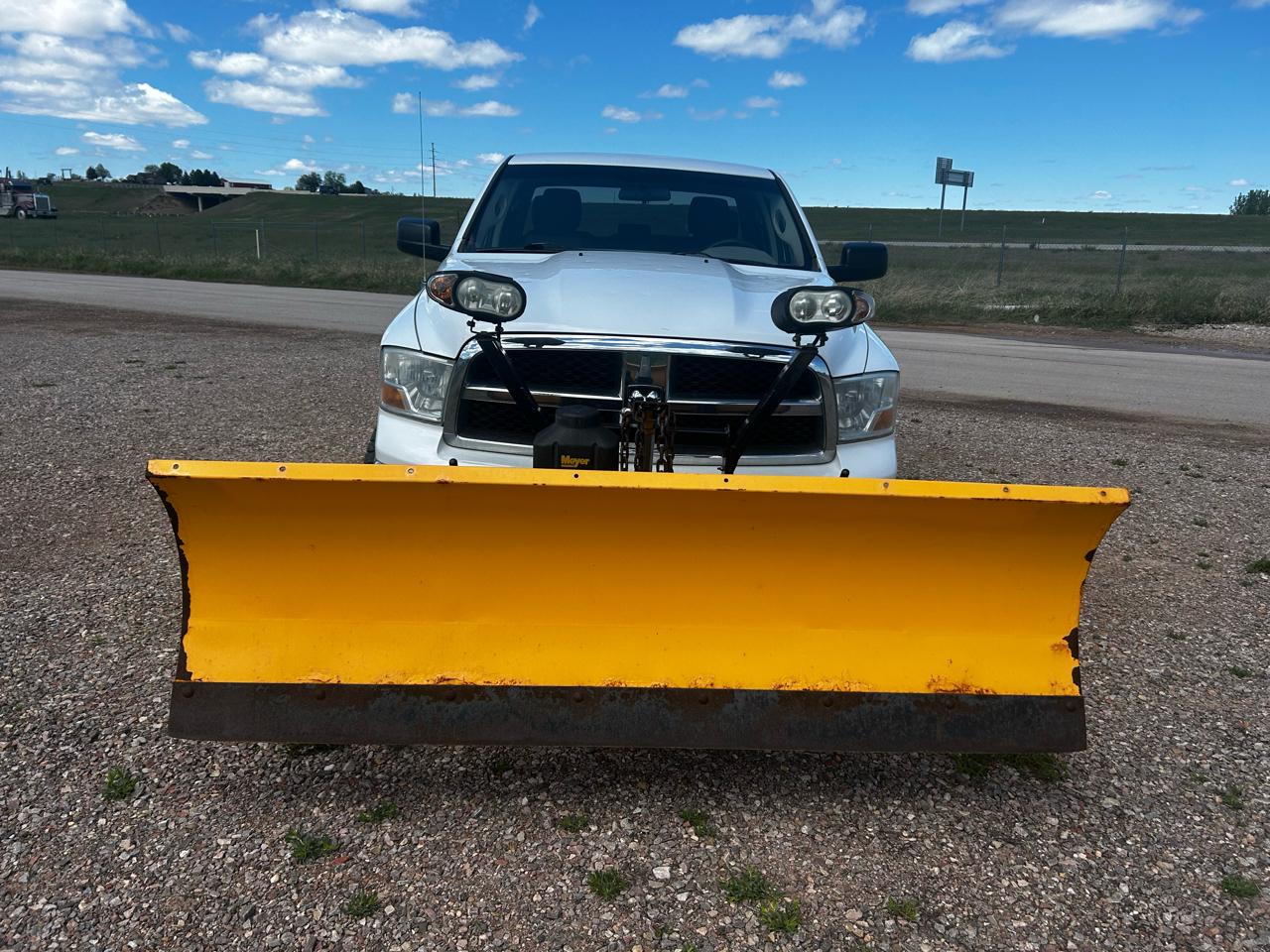 RAM 1500 SLT Quad Cab 4WD 2011