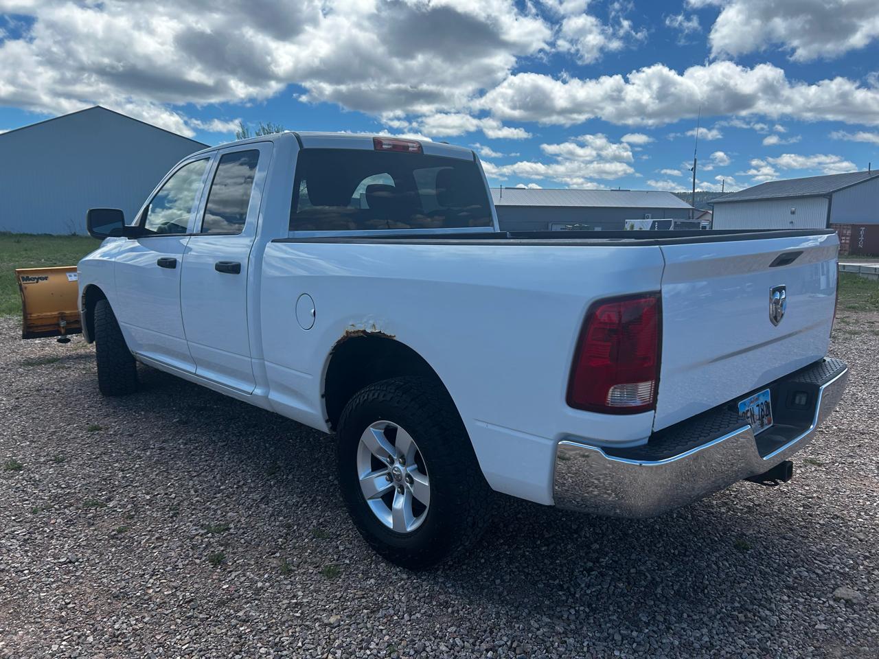 RAM 1500 SLT Quad Cab 4WD 2011
