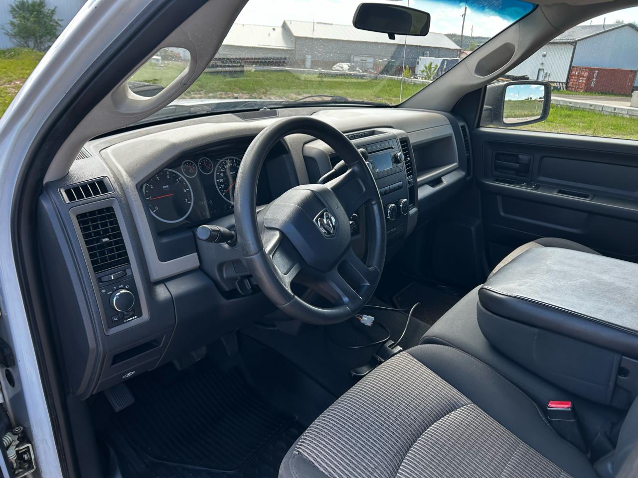 RAM 1500 SLT Quad Cab 4WD 2011