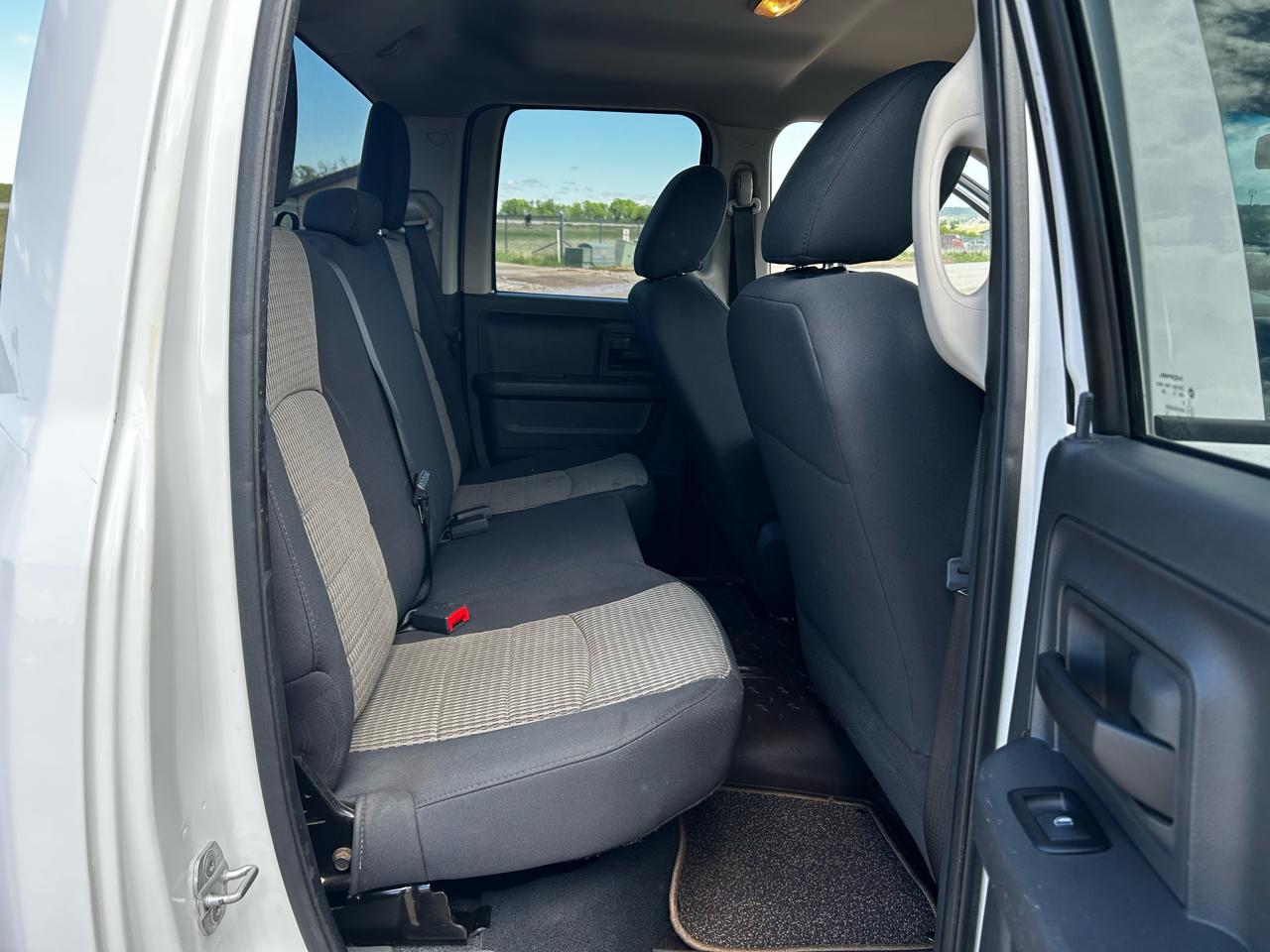 RAM 1500 SLT Quad Cab 4WD 2011