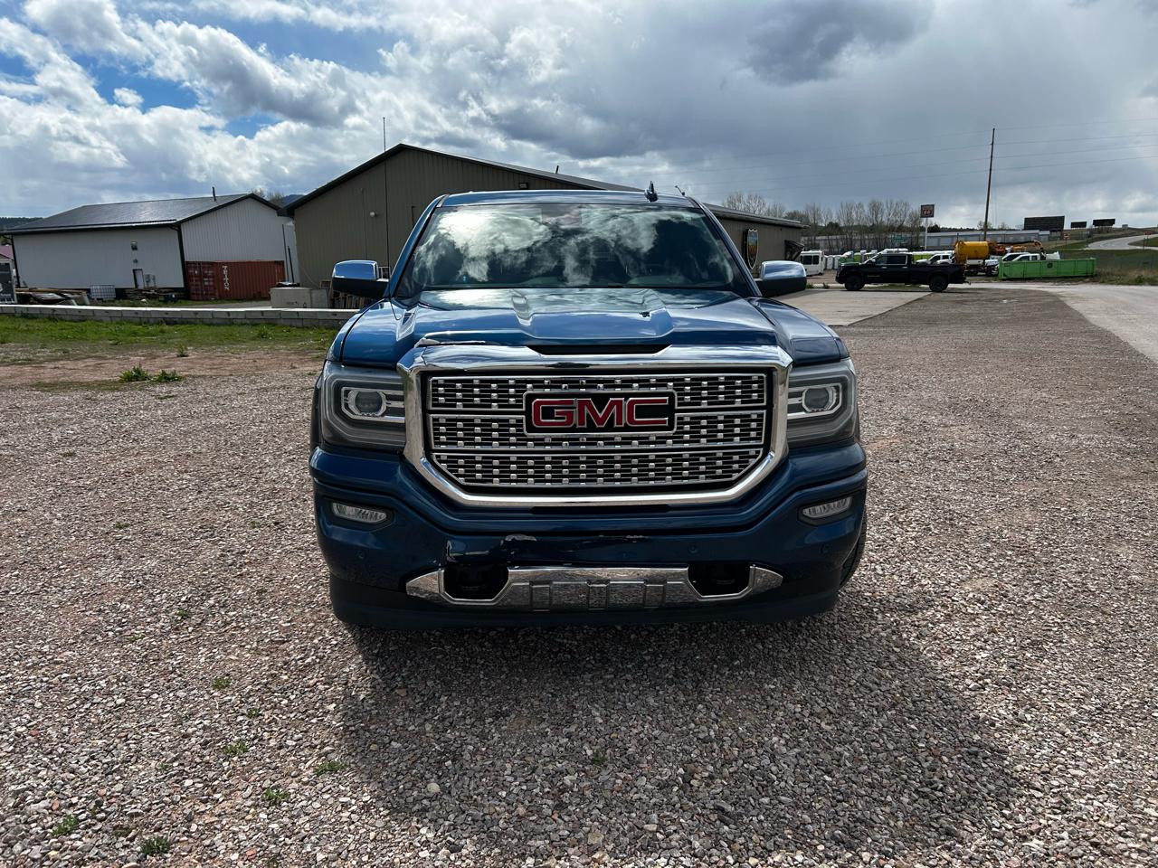 GMC Sierra 1500 Denali Crew Cab Long Box 4WD 2016