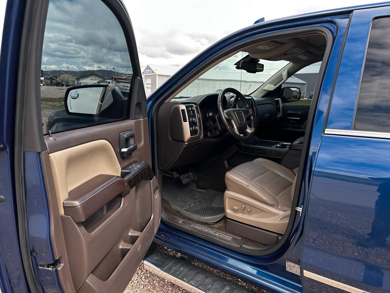 GMC Sierra 1500 Denali Crew Cab Long Box 4WD 2016