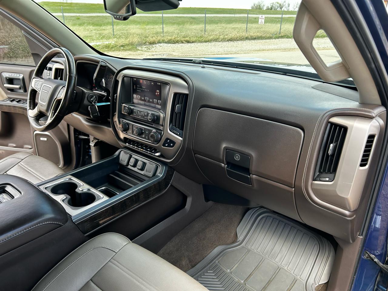 GMC Sierra 1500 Denali Crew Cab Long Box 4WD 2016