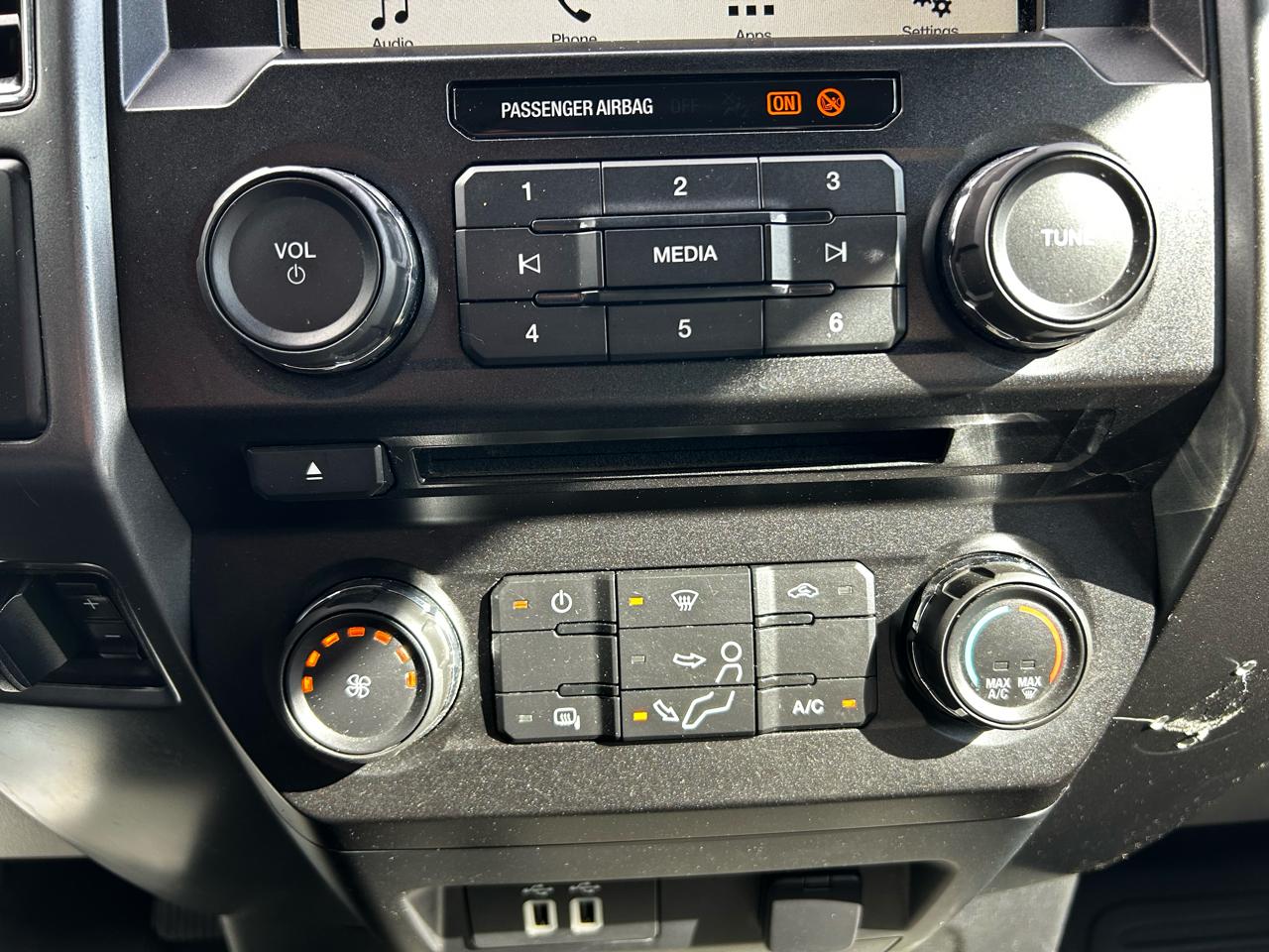 Ford F-250 SD XLT Crew Cab 4WD 2018