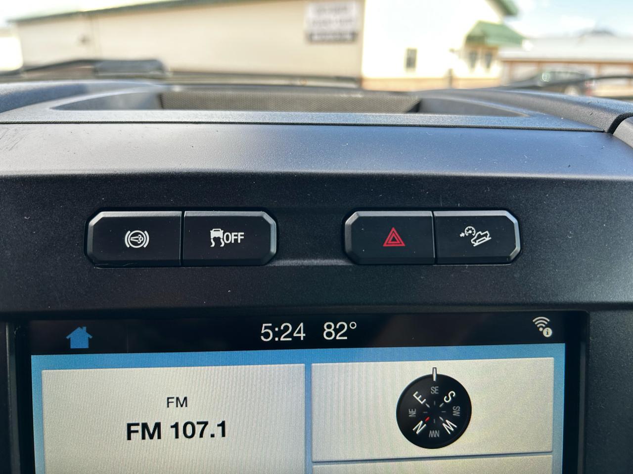 Ford F-250 SD XLT Crew Cab 4WD 2018